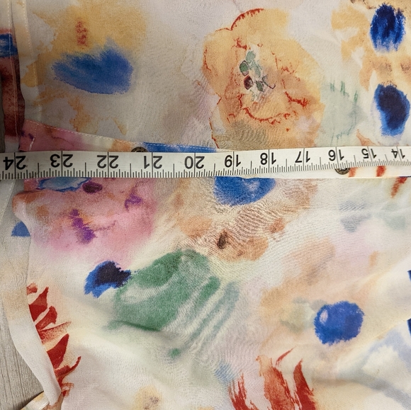 Worn one time! Quicksilver flowy top, size xs - Picture 2 of 4